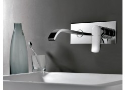 Grifería empotrada lavabo serie MANTRA ambiente