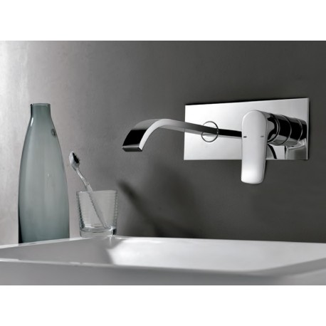 Grifería empotrada lavabo serie MANTRA ambiente